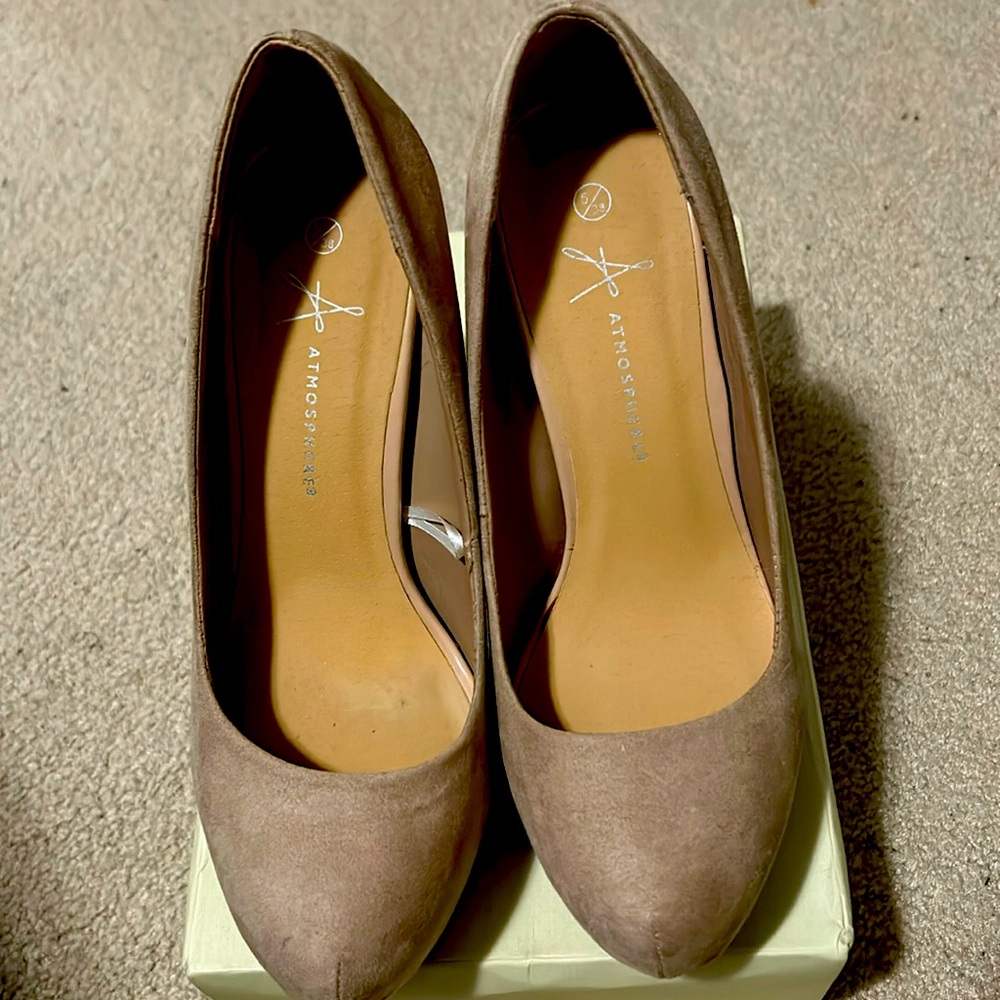 Pink Platform shoes